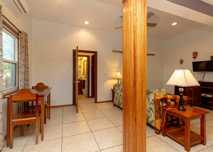 White Sands Cove L01-garden View 1 Bedroom By Floreo Apartahotel San Pedro (Ambergris Caye)